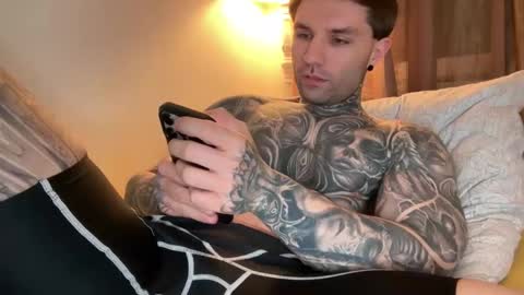 larsskeet online show from February 26, 6:55 pm