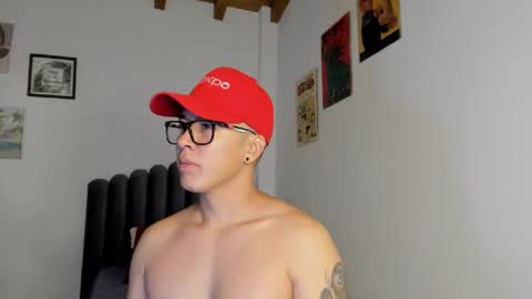 Snapshot of lass_nazar chatting on September 30, 1:16 am lass_nazar online show from September 30, 1:16 am