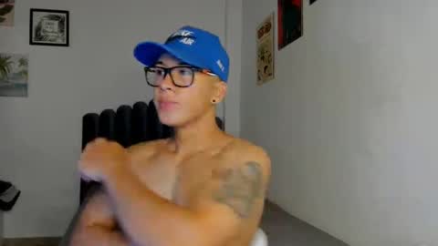 Snapshot of lass_nazar chatting on October 21, 1:11 am lass_nazar online show from October 21, 1:11 am