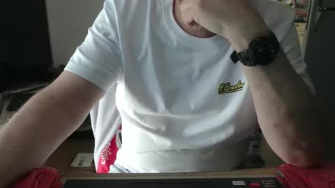 Andreas  Latexlover  online show from April 17, 11:12 am