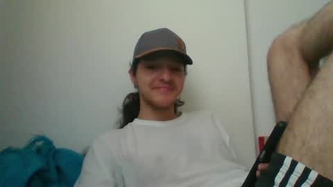 Angel online show from April 5, 8:50 pm