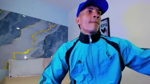 Snapshot of latin_crissex chatting on October 20, 12:21 pm crissex online show from October 20, 12:21 pm