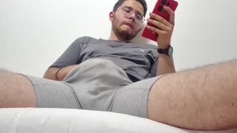 Latin edge online show from March 10, 10:07 am