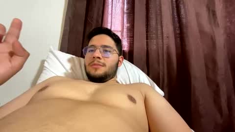 Latin edge online show from October 28, 6:09 pm