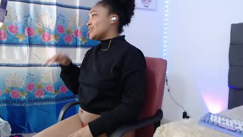 karen online show from May 13, 4:55 am