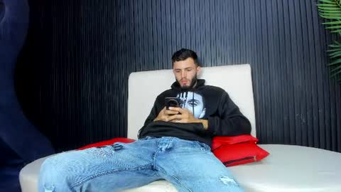 HEY GUYS WE ARE READY TO HAVE FUN WITH MY SEXIES GIRL AND THREE HOT BOYS online show from June 10, 2:11 am