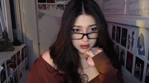 miiiiiiaaaa online show from January 8, 10:58 pm