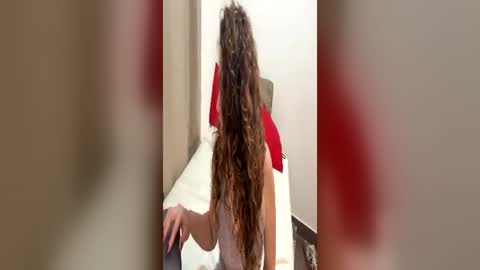 latinamystique online show from June 26, 5:13 am