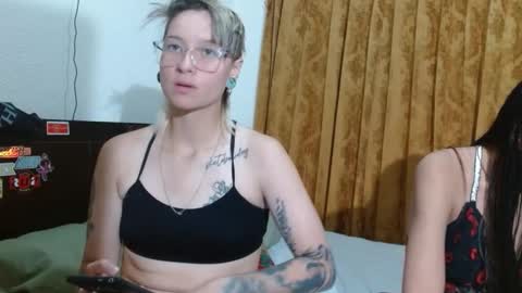 latinas_love05 online show from February 3, 12:40 am