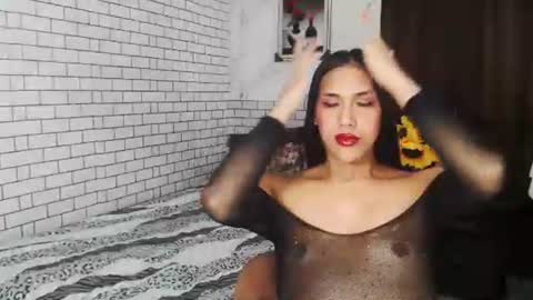 Cha online show from October 9, 6:46 pm