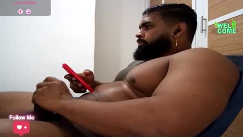 Snapshot of latinhot202423 chatting on March 12, 10:17 pm blackBear online show from March 12, 10:17 pm