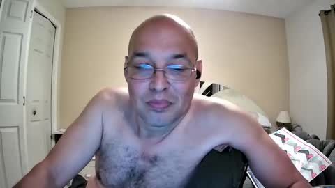 latinoinfla online show from April 23, 1:35 am