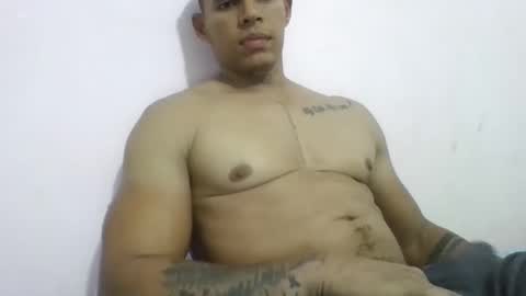 latinoxxl22cm online show from February 19, 4:12 am