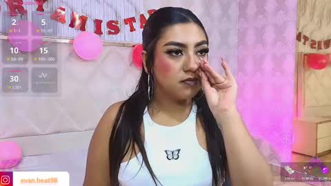 laulin_tay online show from February 17, 3:38 am