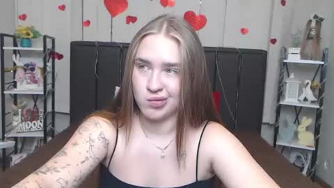 LauraHlot online show from July 17, 5:48 pm