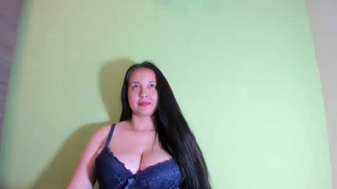 laureen777 online show from March 11, 12:33 am