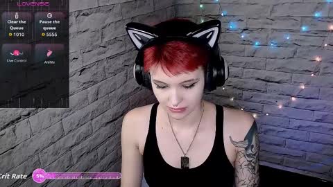 Eva online show from April 3, 7:10 pm