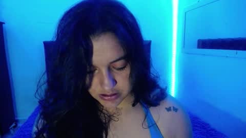 laurenkenner28_ online show from October 7, 9:55 pm