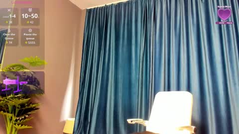 Laura online show from October 27, 8:14 am