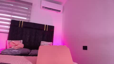 Lay Madison  online show from April 23, 7:26 pm