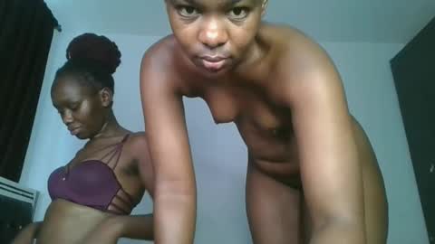 layla_cutiee online show from February 5, 10:41 am