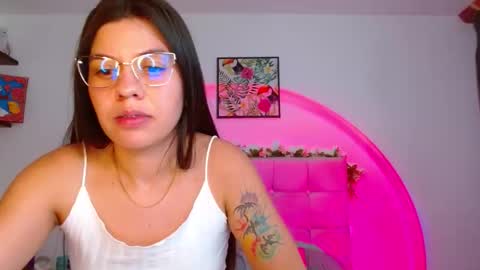 Lia and Rachel online show from November 1, 2:56 am