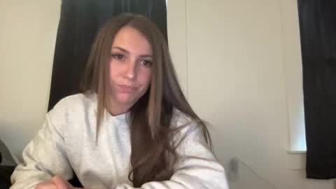 laylahlaylah1 online show from October 17, 5:06 pm