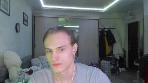 Vladi online show from March 8, 9:19 pm