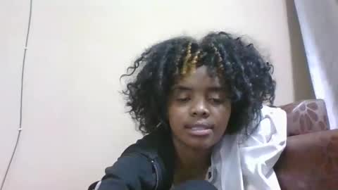 lea96546 online show from December 16, 6:14 pm