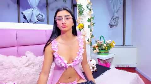 LEA online show from April 8, 3:31 am