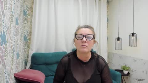 Lea online show from April 5, 5:04 am