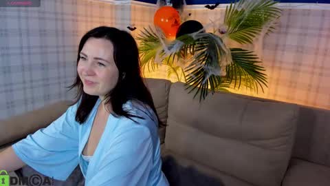 Lea online show from October 29, 8:05 am