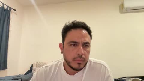 leafar_volkov online show from December 20, 12:39 am