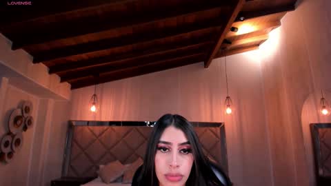 leahlombardi_ online show from September 17, 3:10 am