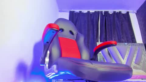 lealfire online show from October 25, 10:47 am