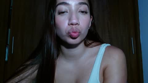 leanaalhub online show from February 5, 5:09 am