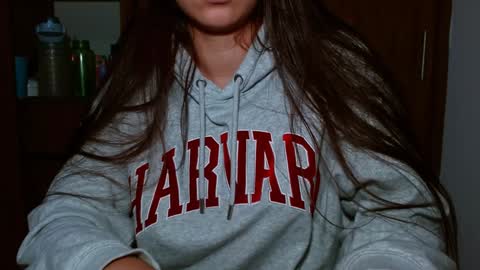 leanaalhub online show from February 2, 7:20 am