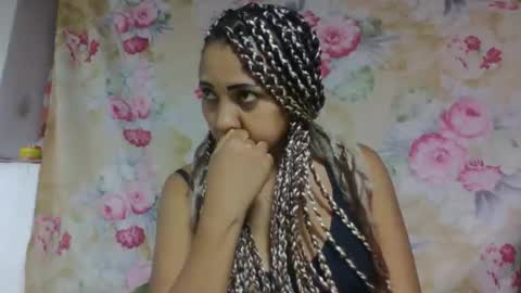 leatiana online show from March 13, 6:00 pm