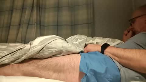 lechertachatte4444 online show from January 10, 10:46 pm