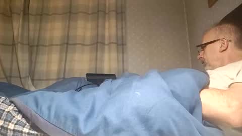 lechertachatte4444 online show from September 30, 10:20 pm