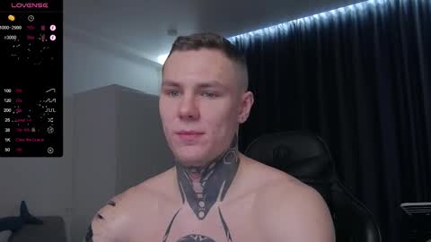 Snapshot of lechery_boy chatting on February 14, 12:25 pm Lechery boy online show from February 14, 12:25 pm