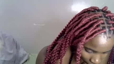 lee baby online show from July 4, 6:33 pm