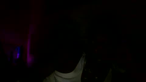 leebeepos48 online show from June 7, 3:33 am