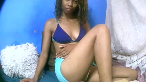 leeromi online show from March 29, 9:55 am