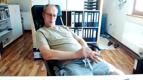 Dave online show from June 23, 3:40 pm