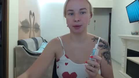 leggywily25 online show from September 11, 8:48 am