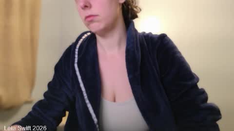 Leia Swift online show from February 22, 11:46 am