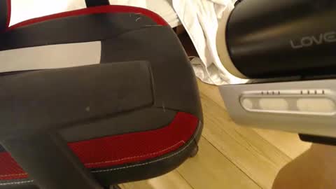 Horny for pvt online show from October 16, 4:12 am