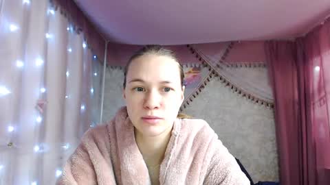 leila_bambi_ online show from February 2, 11:01 pm