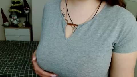 Snapshot of leila_beayte_ chatting on February 15, 11:28 am Leila online show from February 15, 11:28 am
